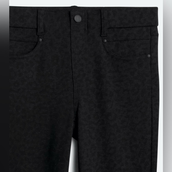 Liverpool Leopard Print Black Pants - Picture 5 of 7